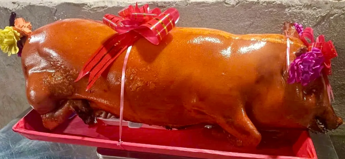 Thịt tươi tại Tiệm Bé Sáu 33